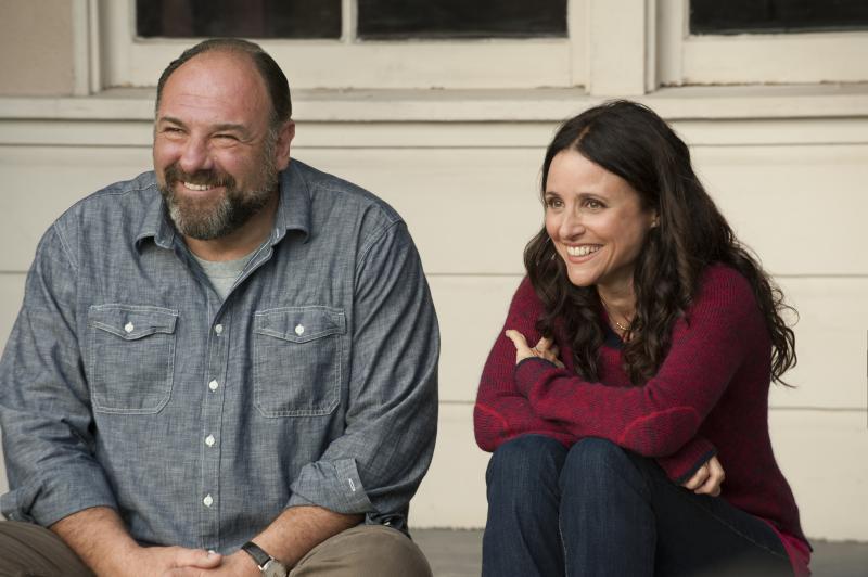 James Gandolfini (Albert) and Julia Louis-Dreyfus (Eva)